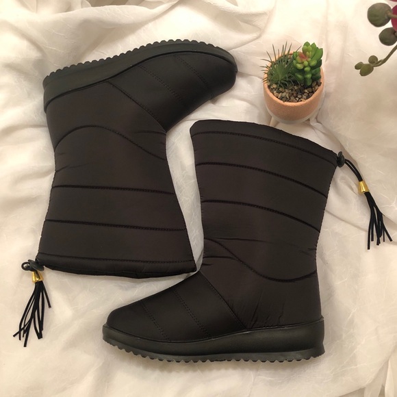 Shoes - 🖤Puffer ❄️ Winter Boots🖤